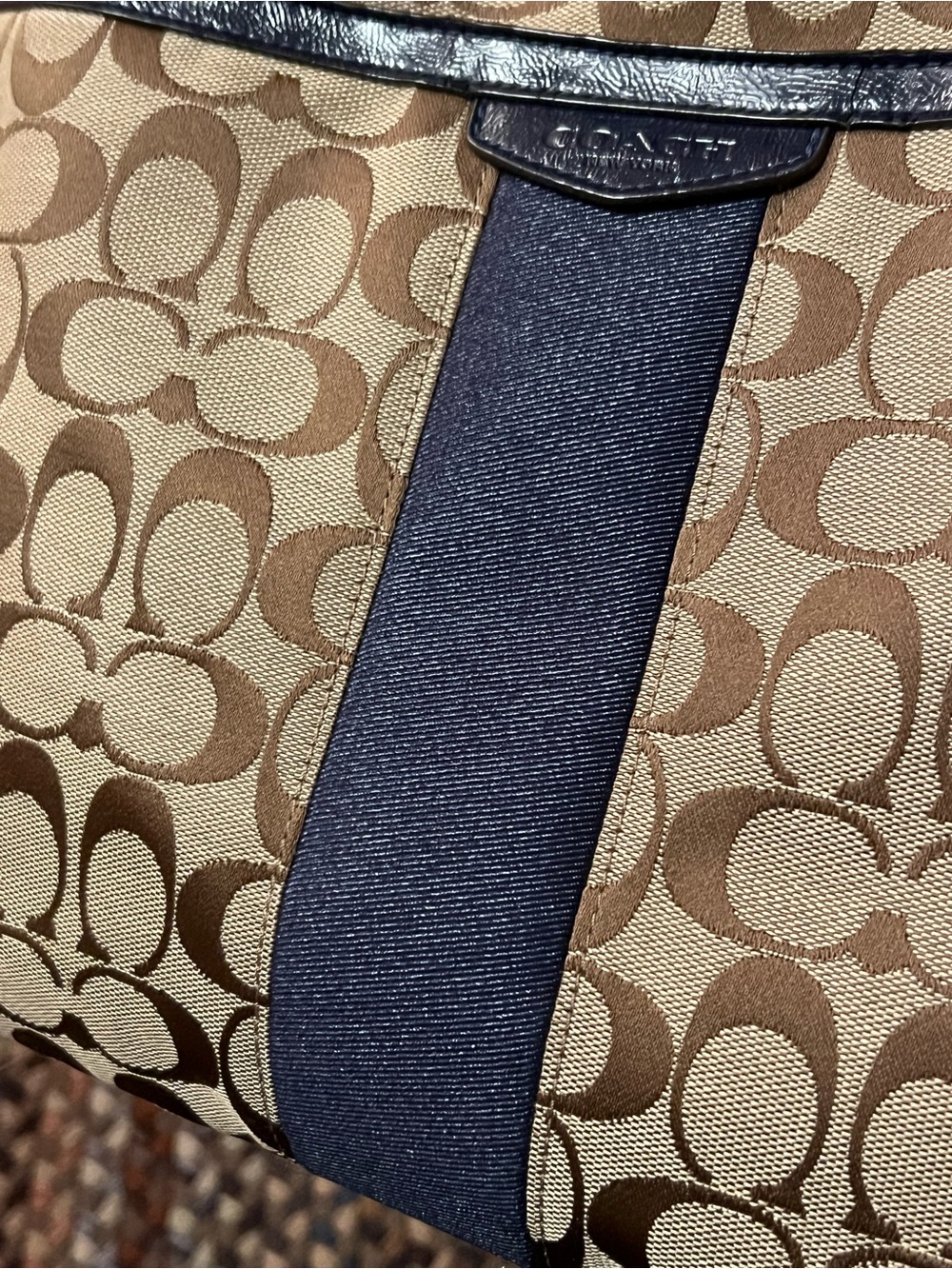 Coach monogram logo canvas shoulder handbag with blue trim and handles - Picture 6 of 8